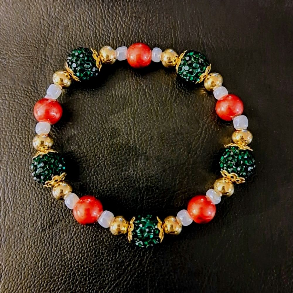 Hand Crafted Goldtone Red & Green Christmas Bracelet